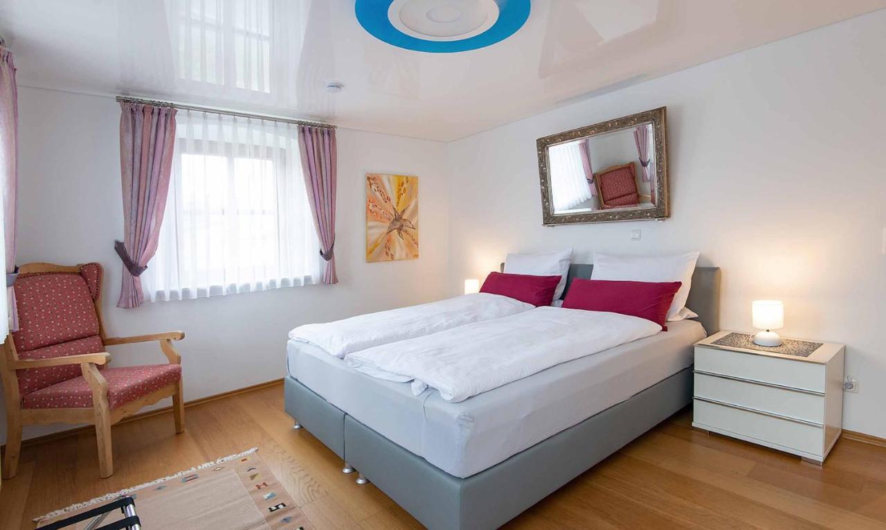 נוישטאדט אן דר אייש Ferienwohnung Nesselbachtal מראה חיצוני תמונה
